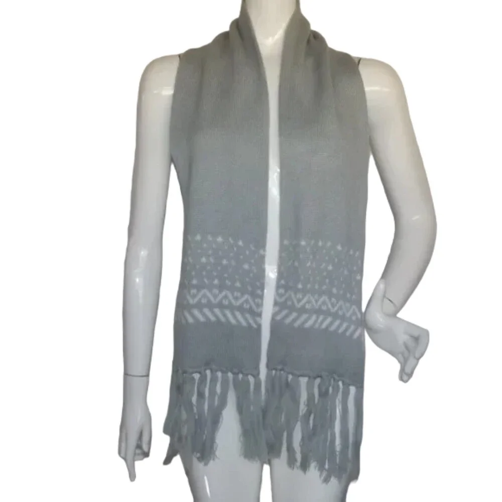 Knit Scarf, 7 x 55.5, Grey, White Pattern, Fringe ends, Acrylic, Mid weight